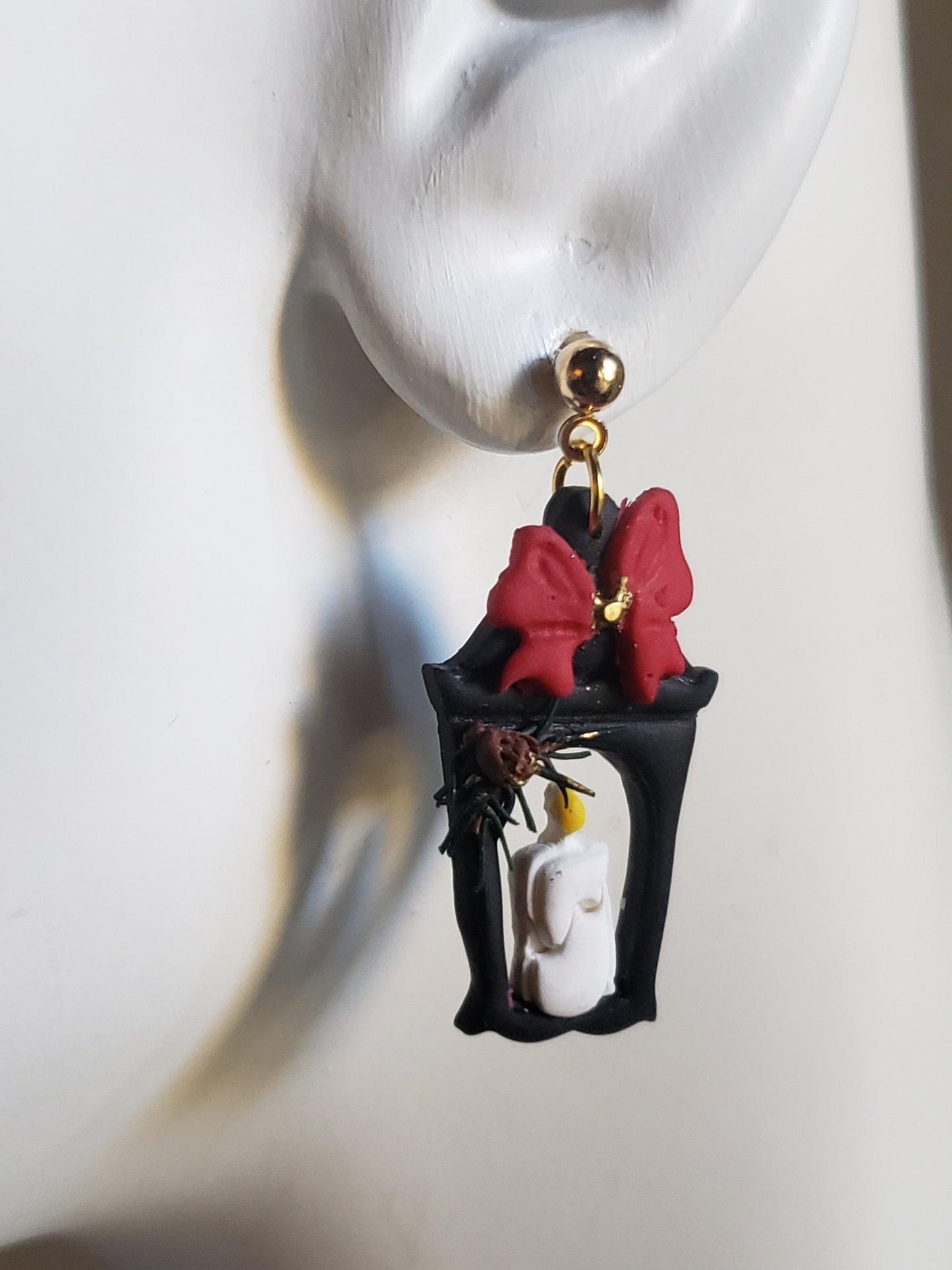 Christmas Polymer Clay Earrings | Christmas Lantern Earrings in Black